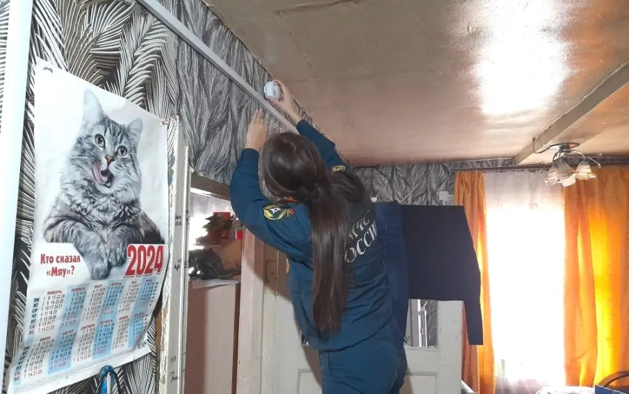 На территории округа продолжаются мероприятия по установке автономных пожарных извещателей